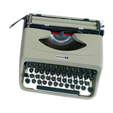 Underwood portable typewriter - satchel