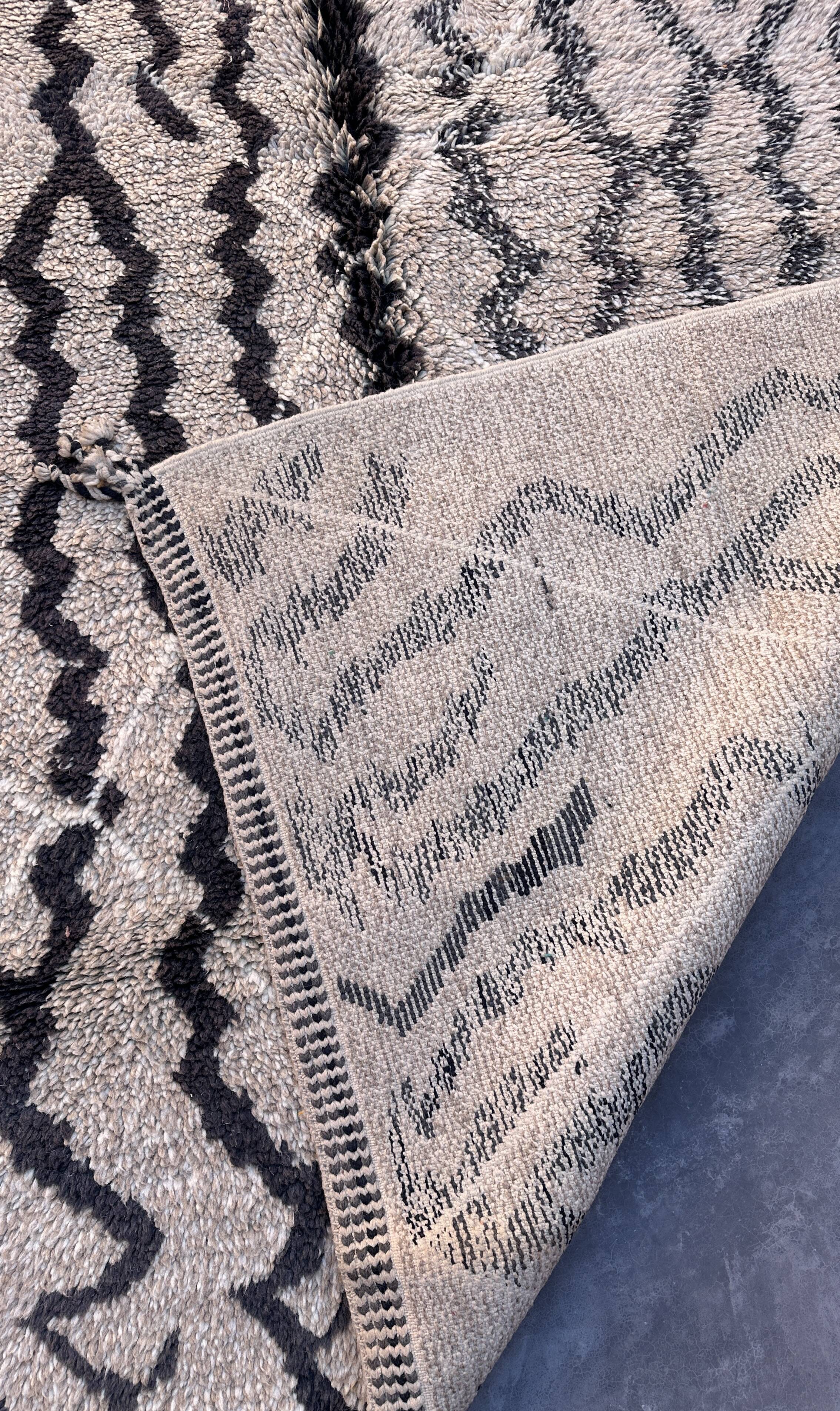 Moroccan carpet - 176 x 270 cm