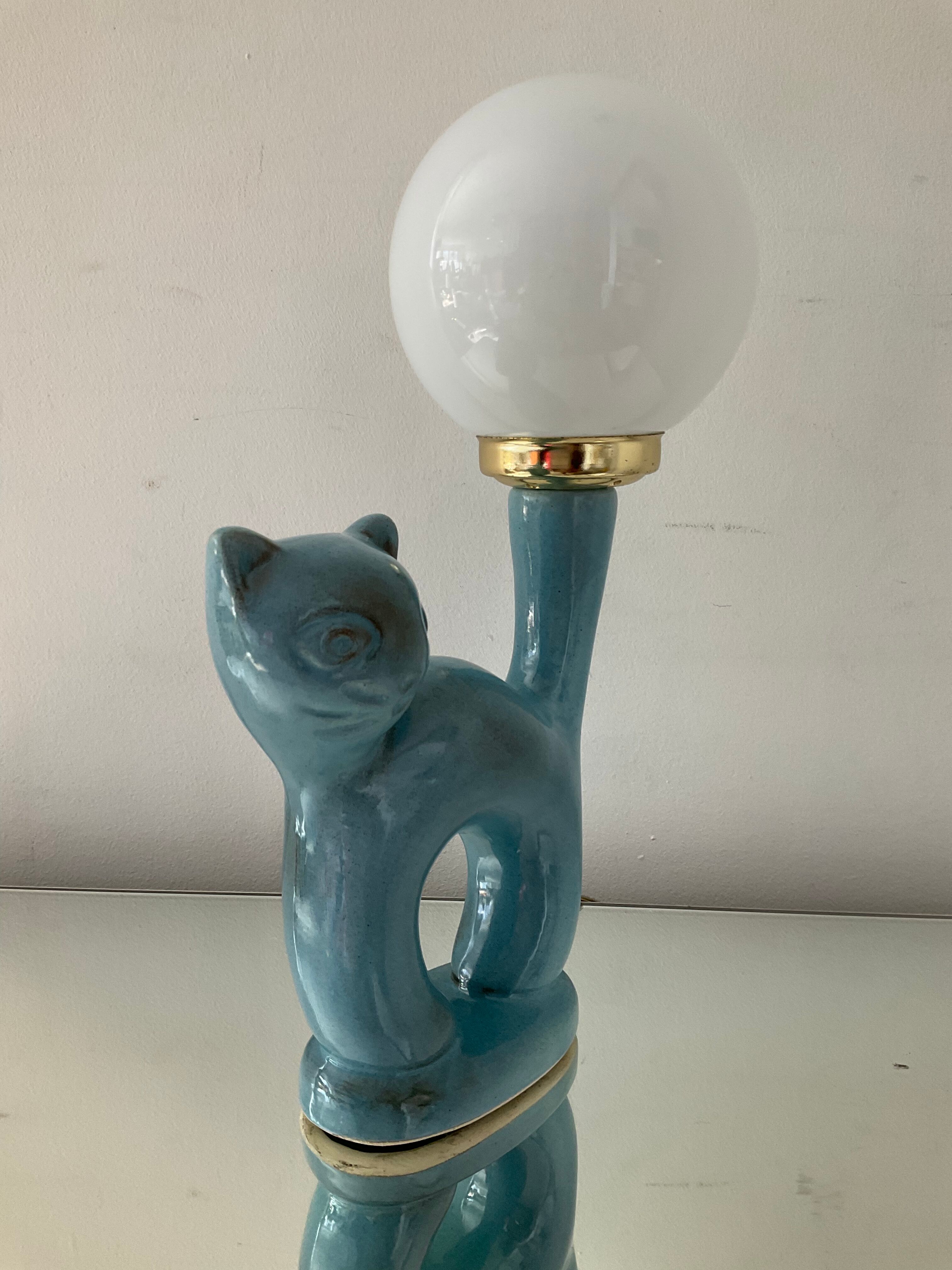 Vintage cat lamp in enamelled ceramic and opaline