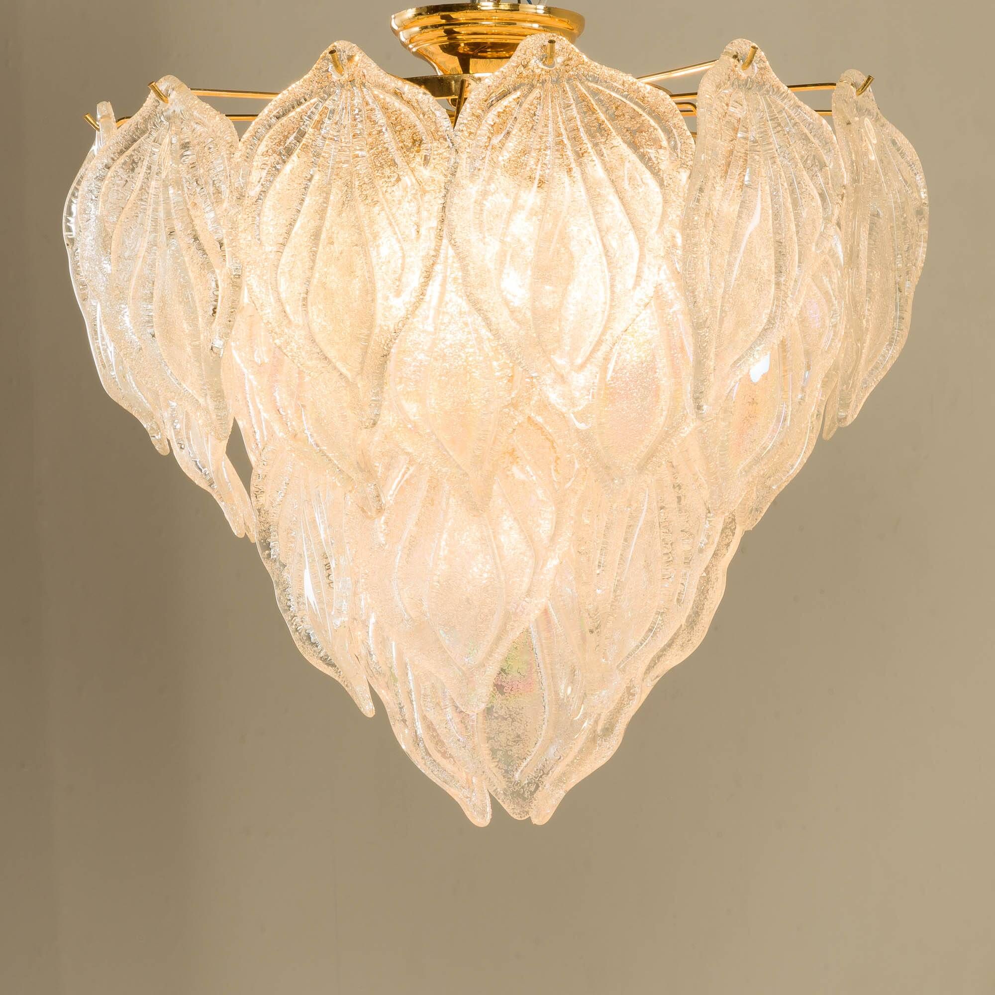 Novaresi Murano glass frosted leaves chandelier, Italy 1970s