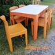 Table et 6 chaises orange Allibert années 70