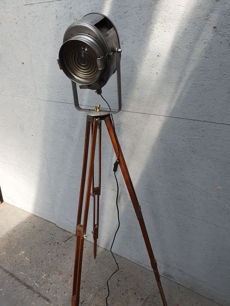 AE Cremer projector on tripod wood
