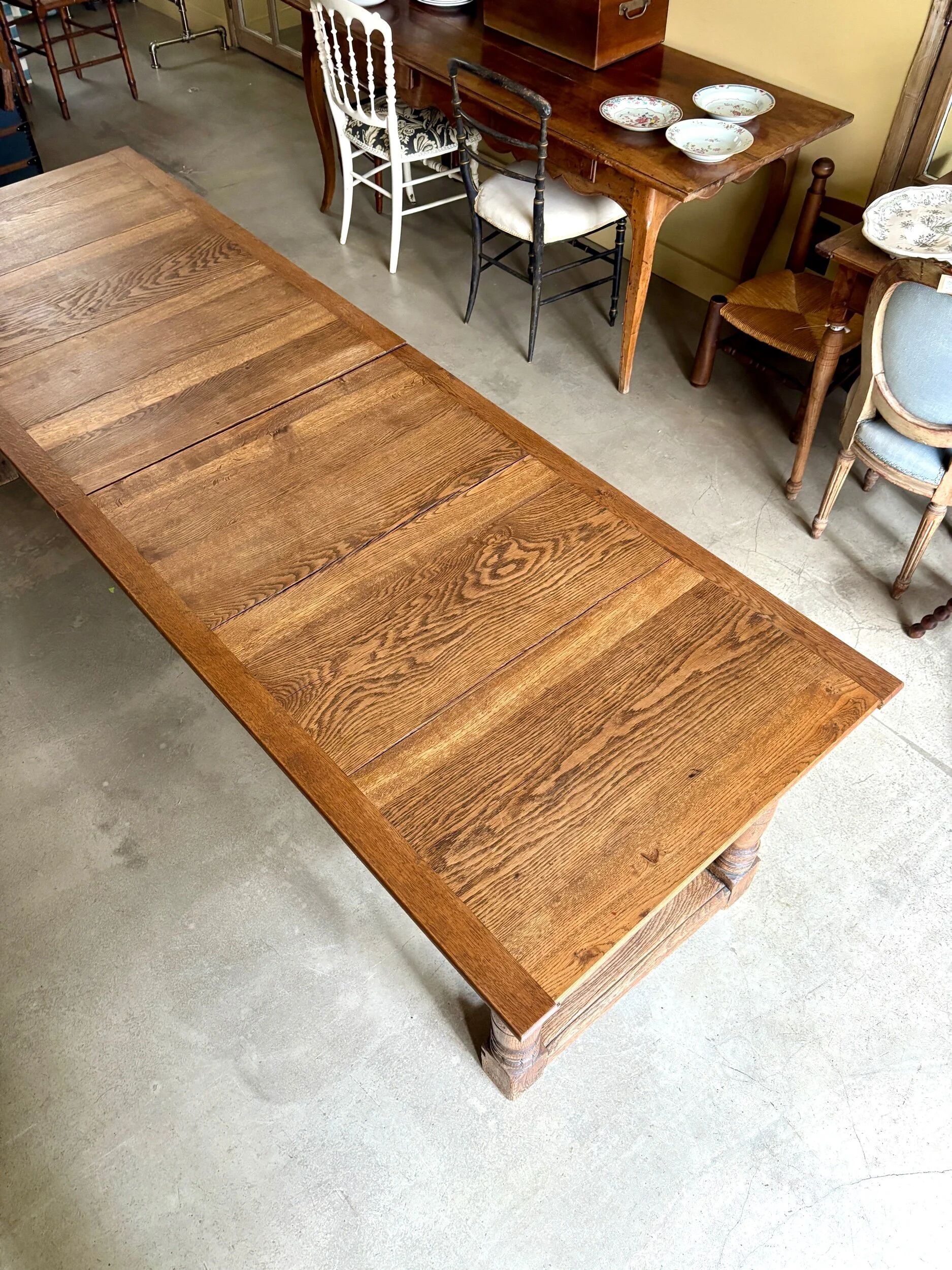 Table de drapier en bois massif 237 x 79 cm