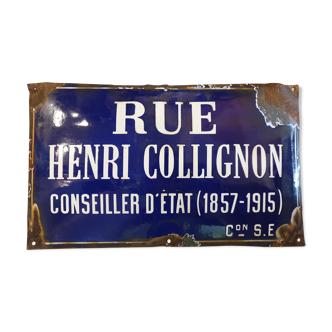 Domed enamelled street plaque