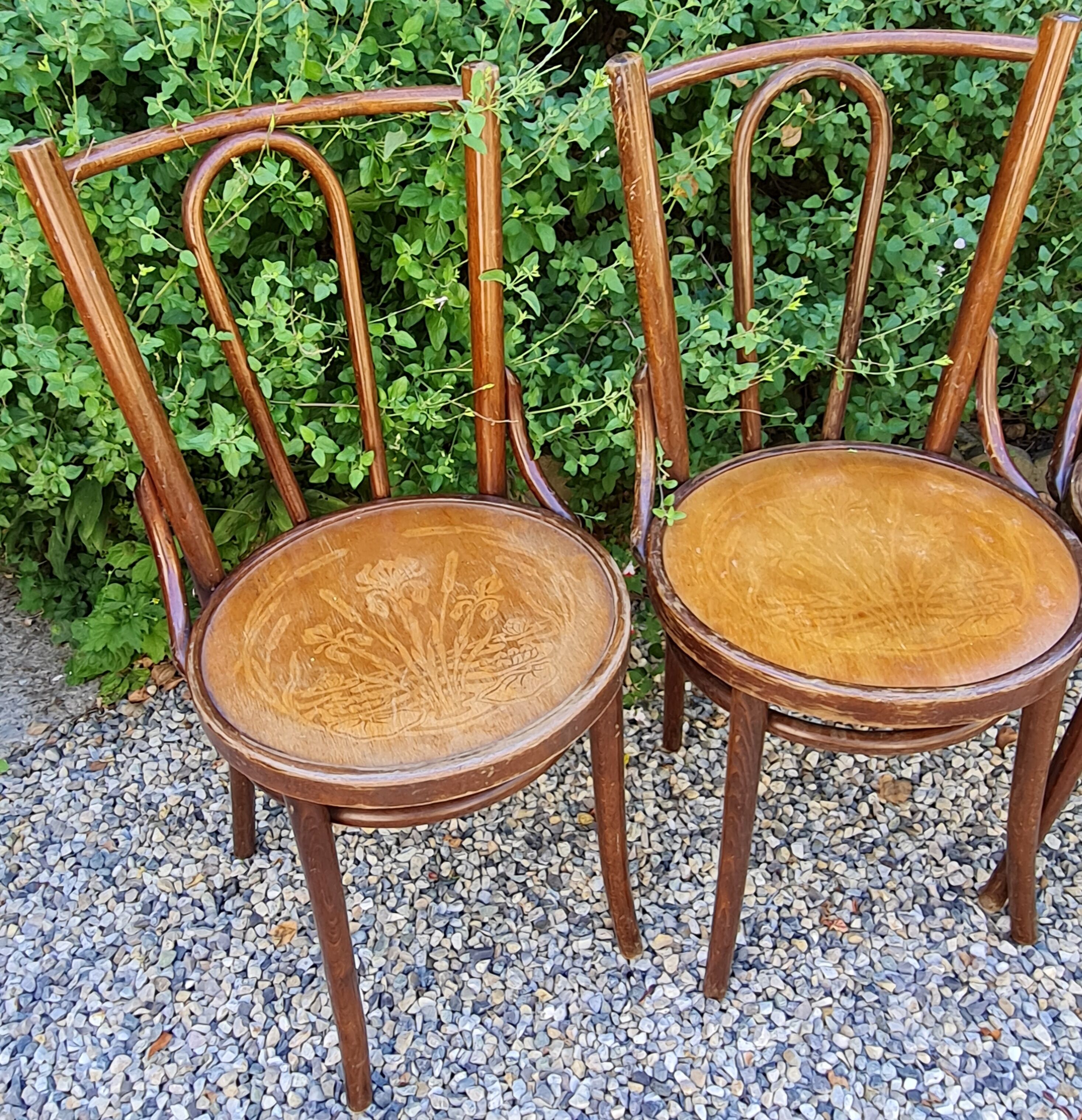 4 bistro chairs from the 30s art nouveau