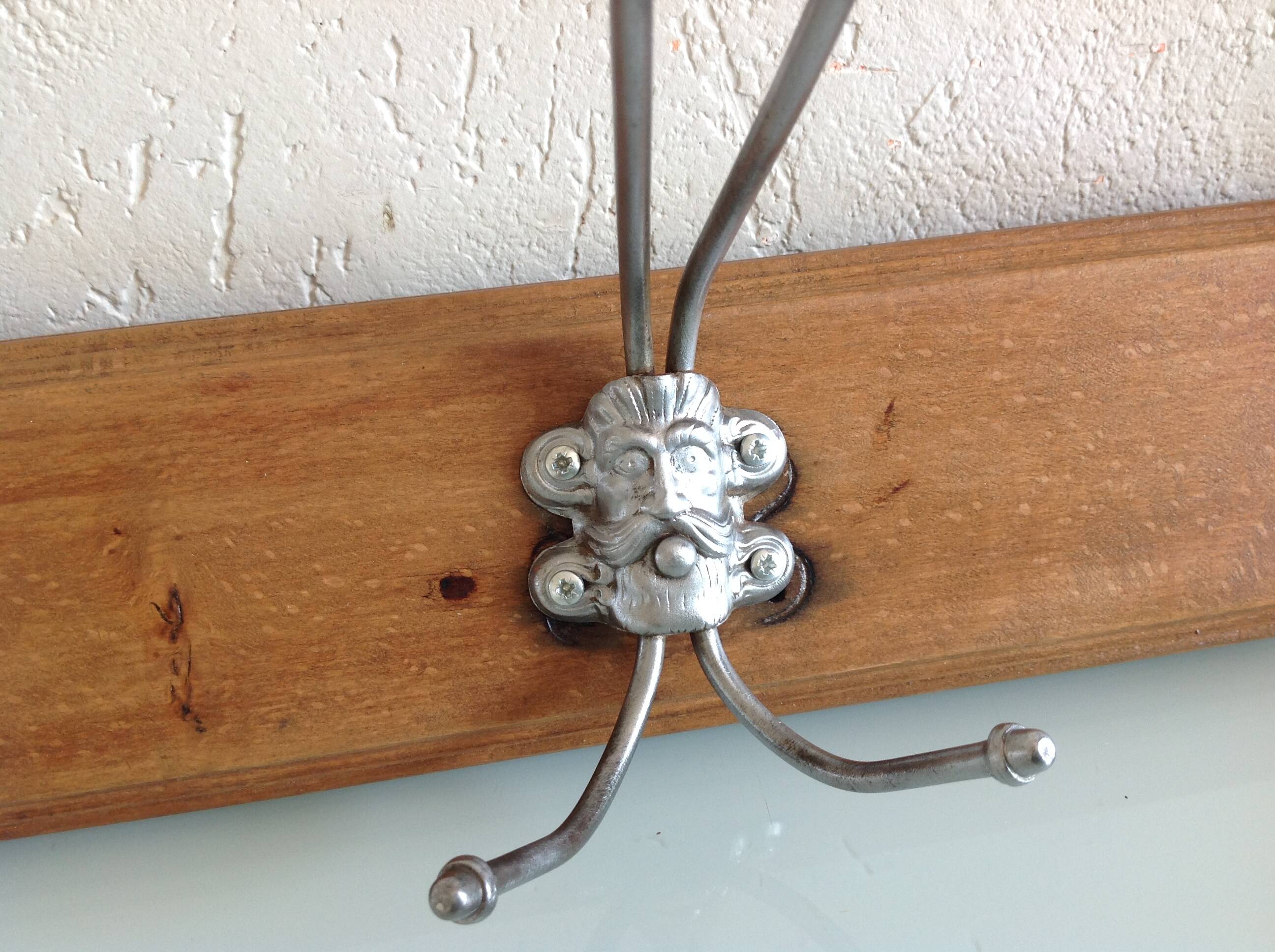 Vintage five-headed wooden coat rack from the 30s/40s