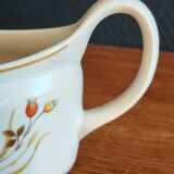 "Harvest 1418" sauceboat in English porcelain