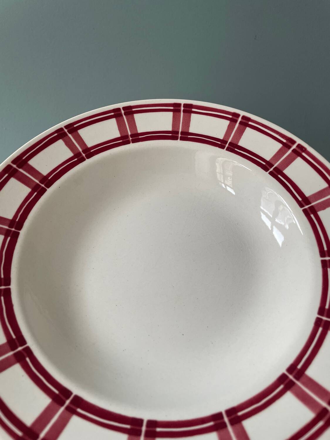 Série de 11 assiettes creuses vintage en faïence de Badonviller