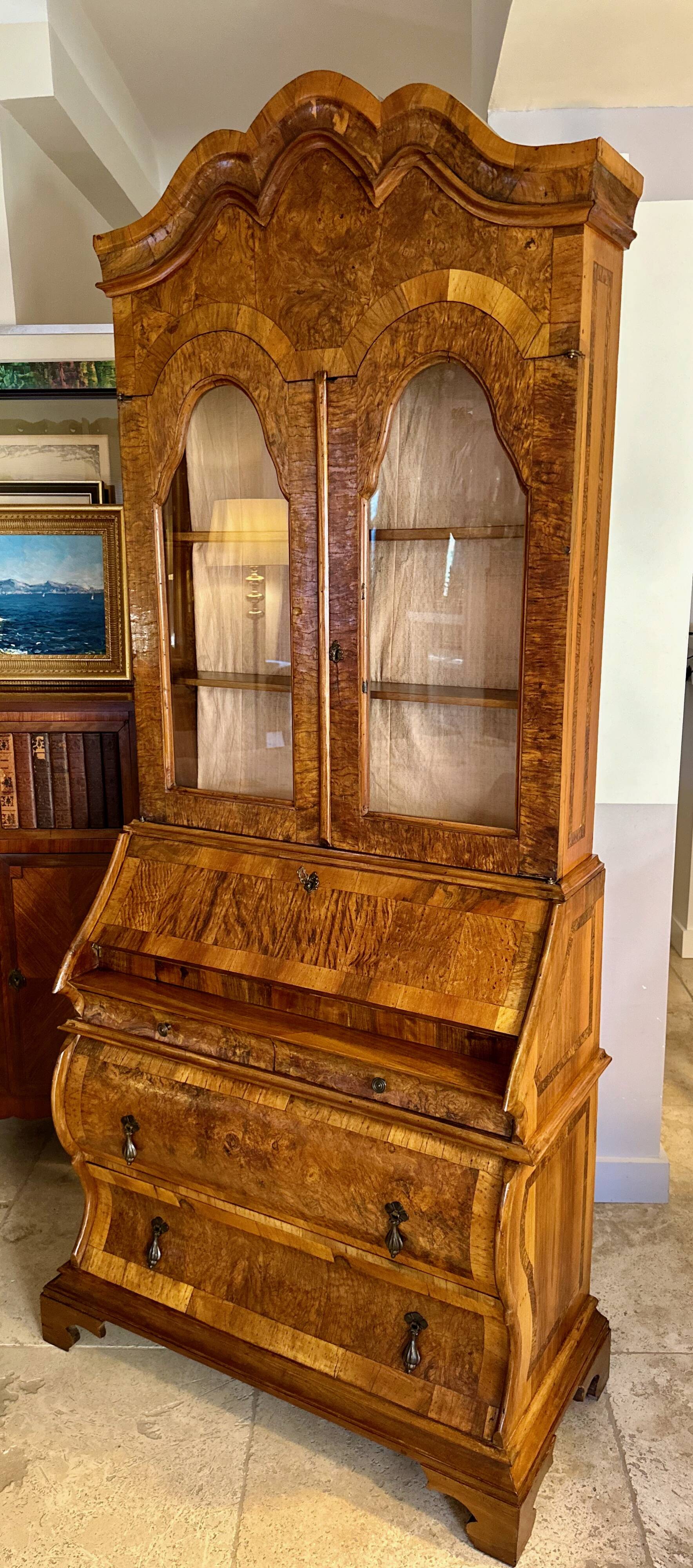 Dutch Scriban, secretary, 19th century, with high window
