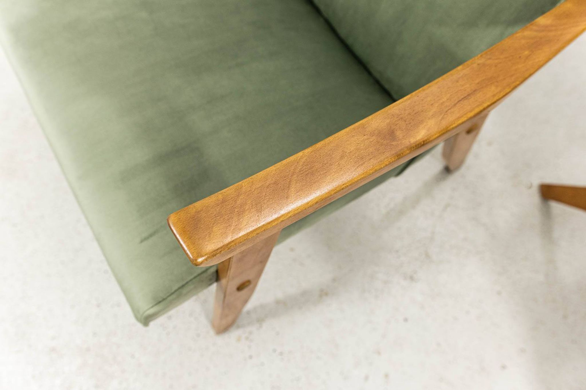 Mid-Century armchairs by Edmund Homa Gfm 18, Poland, 1960s, set of 2