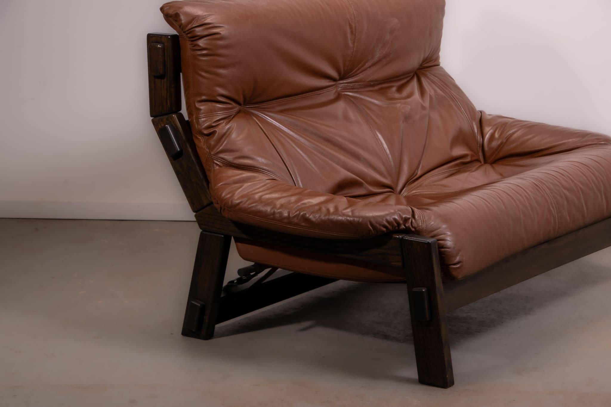 Canapé et fauteuil brutalistes hollandais conçus par Gerard Van den Berg pour Montis, vers 1980