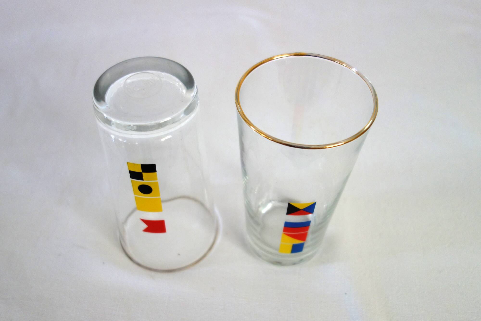 Set of 6 vintage Mobil advertising glasses