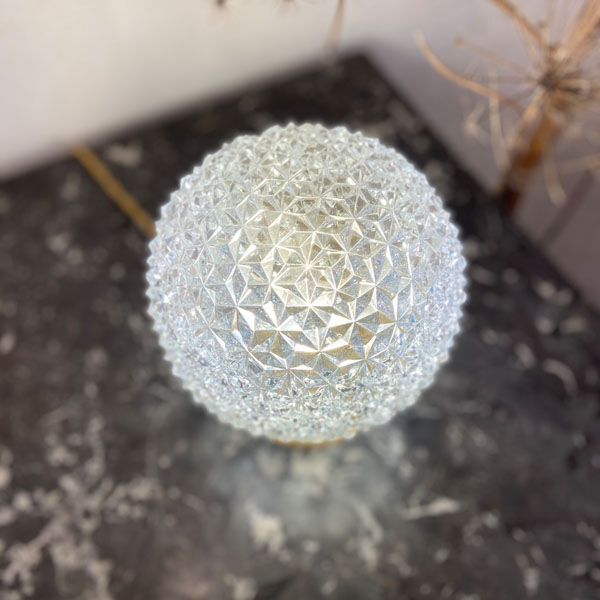 Globe lamp "diamond tips" glass