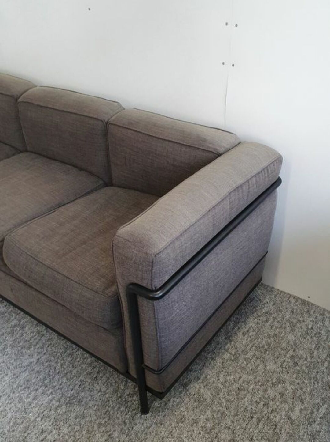 LC2 3-seater sofa by Le Corbusier, Cassina edition