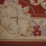 Traditional Red Wool Needlepoint Rug Handwoven Area Rug 91x152cm