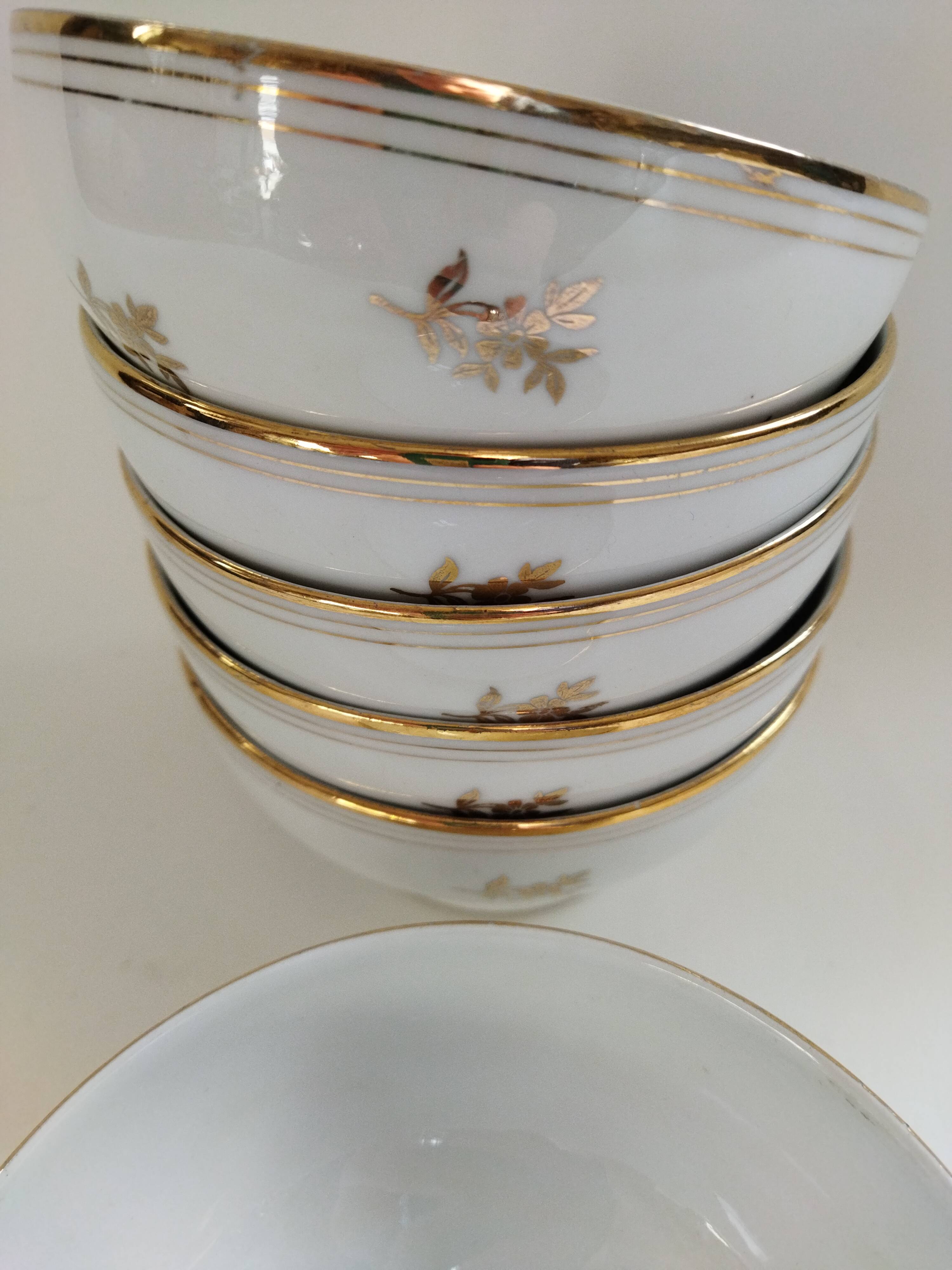 6 bols en porcelaine de Vierzon