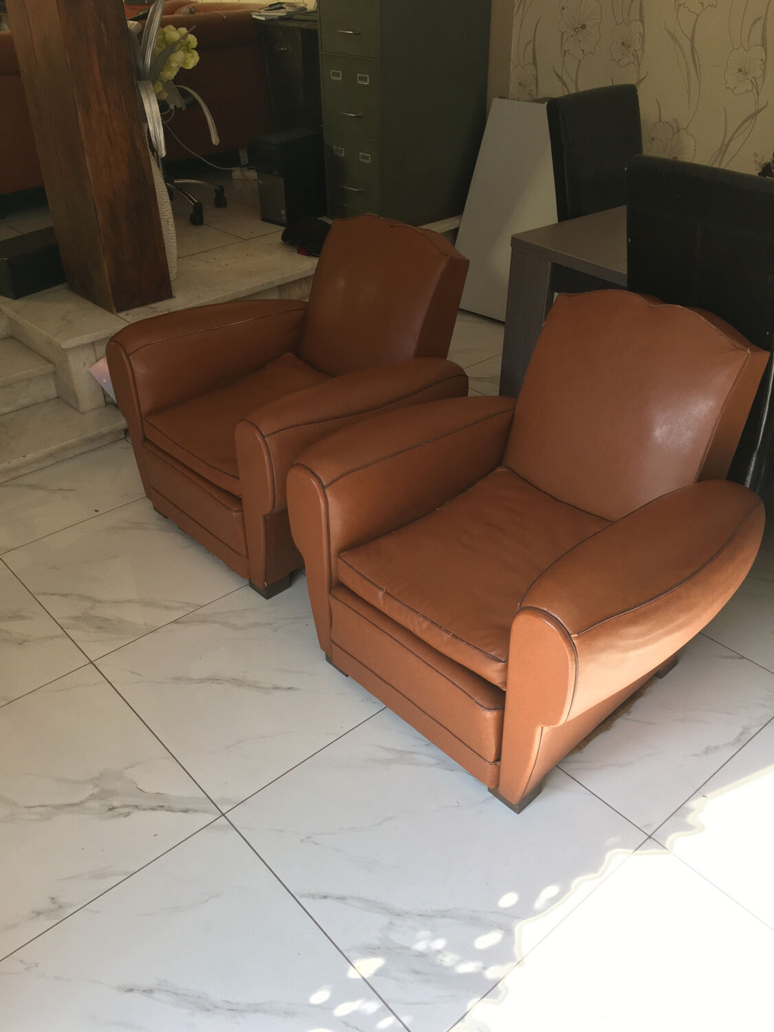 2 Moustache club chairs