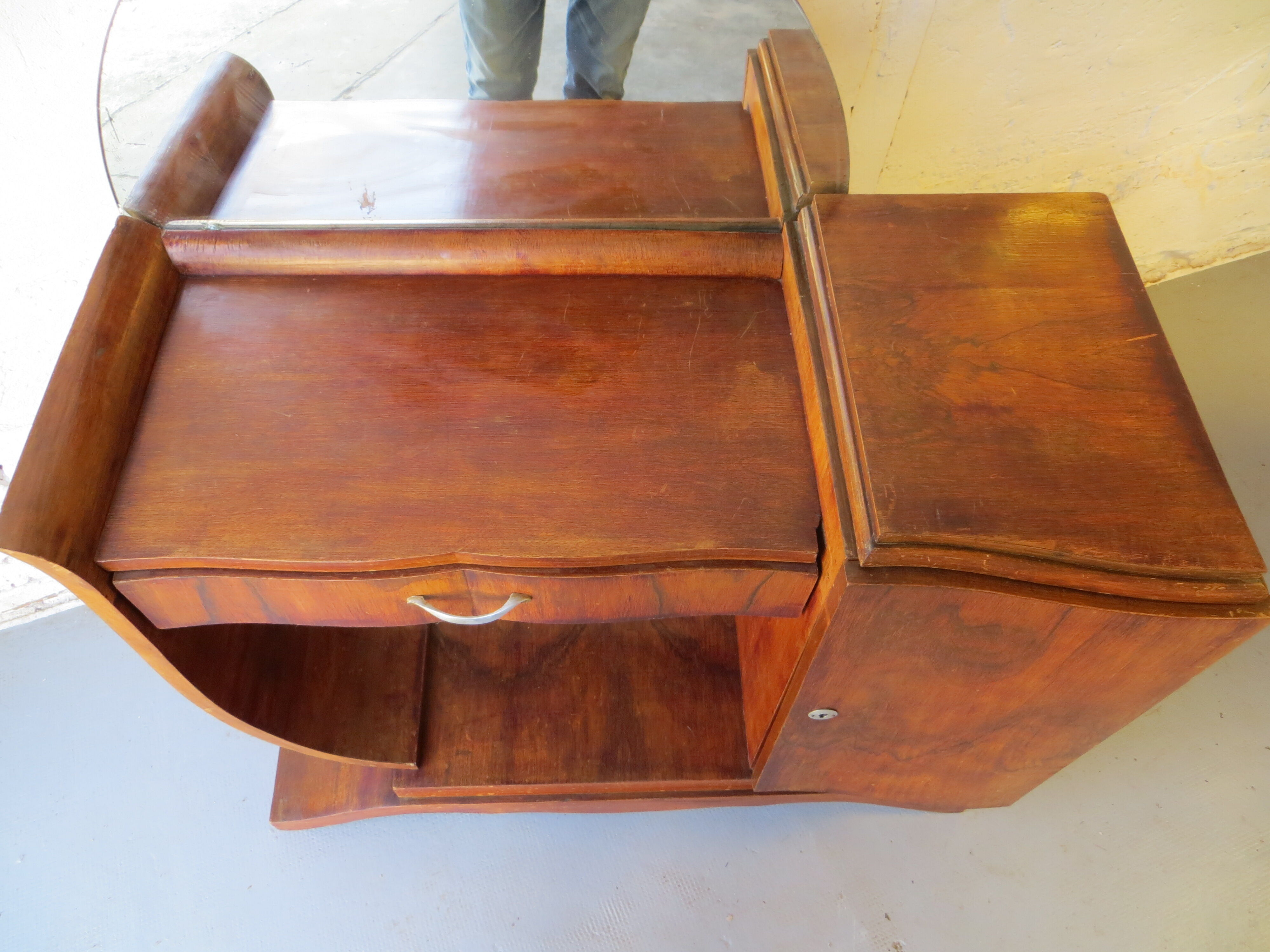 Art deco vanity table the 30s