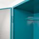Armoire de style industriel avec des miroirs vieillis