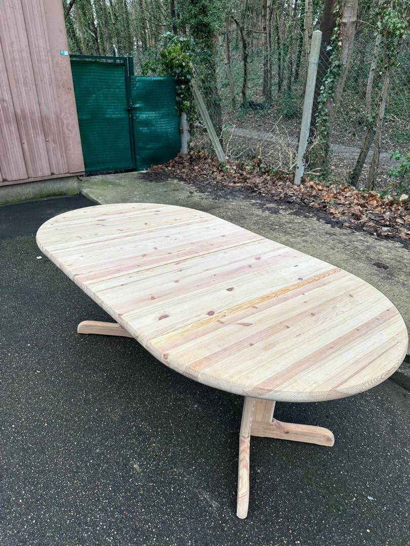 Extendable round dining table Rainer Daumiller for Hirtshals Sawaerk 185