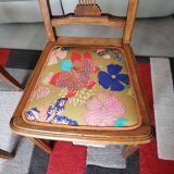 Table d'appoint ou petit bureau avec sa chaise