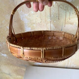 Bamboo basket with handle