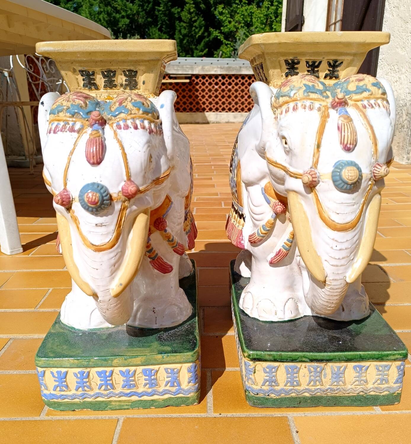 Set of 2 Chinese ceramic elephants