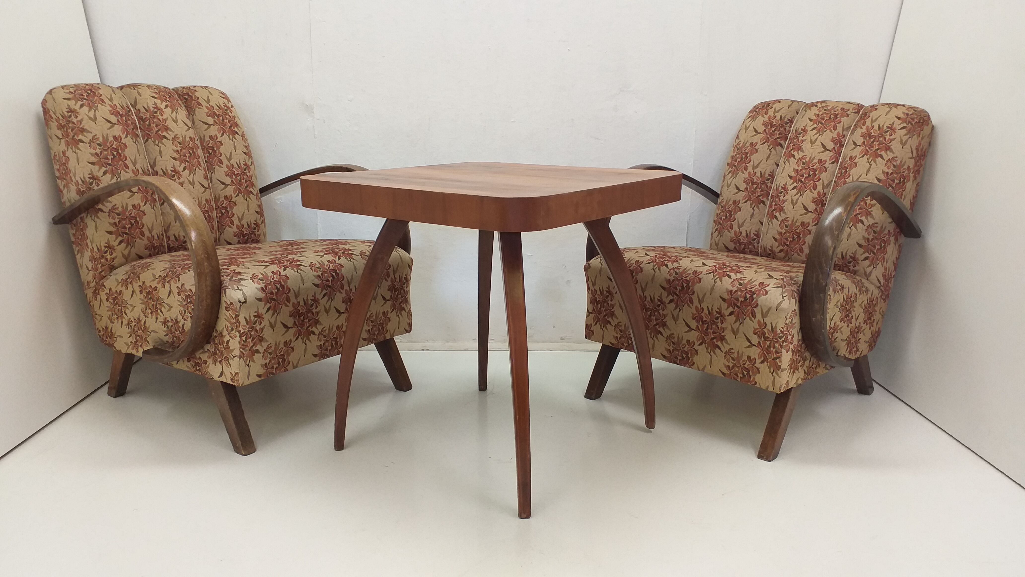 Set of 2 armchairs H 410 Halabala and coffee table for UP Závody, Czechoslovakia