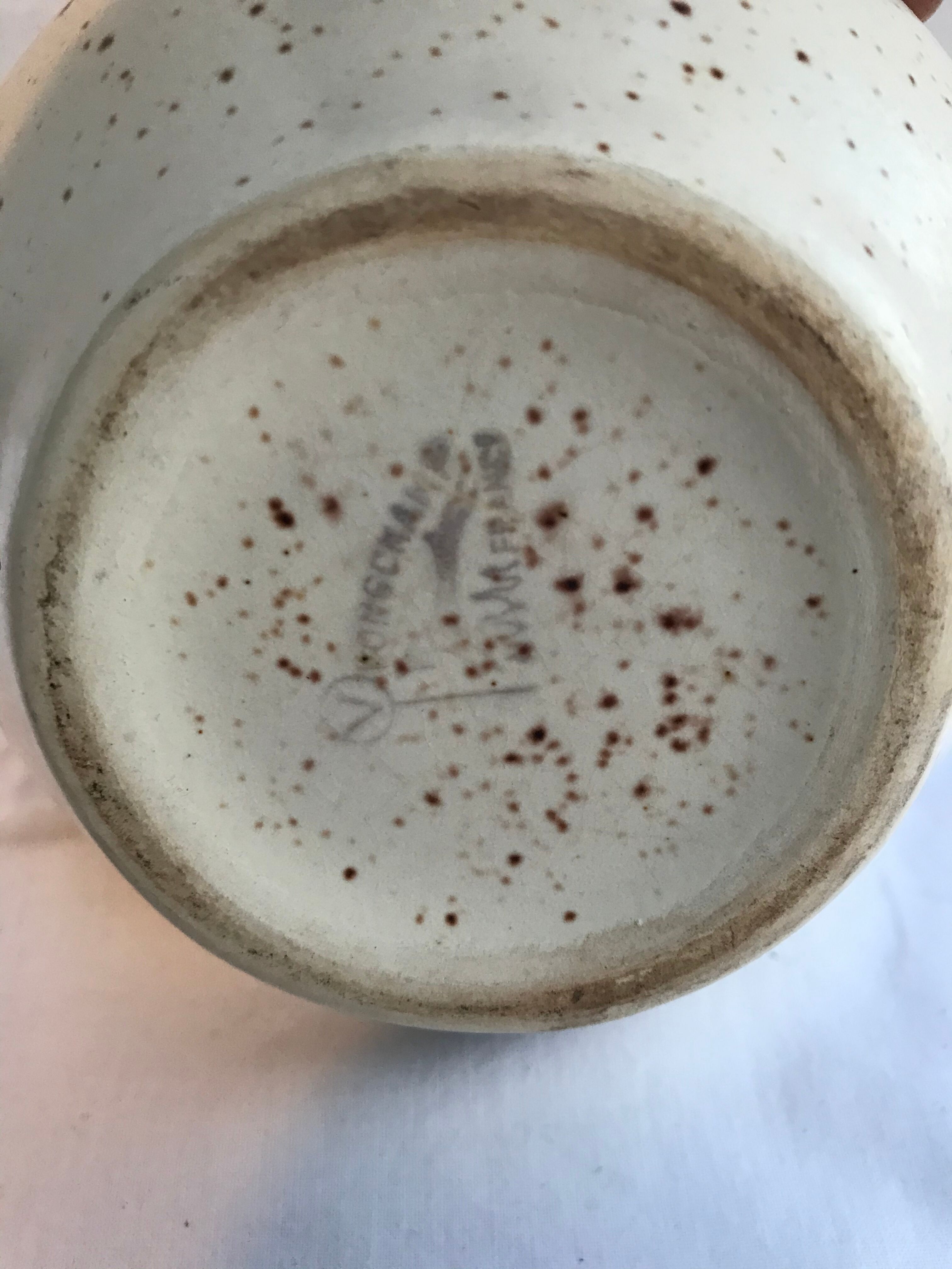 Former longchamp ceramics tea pot