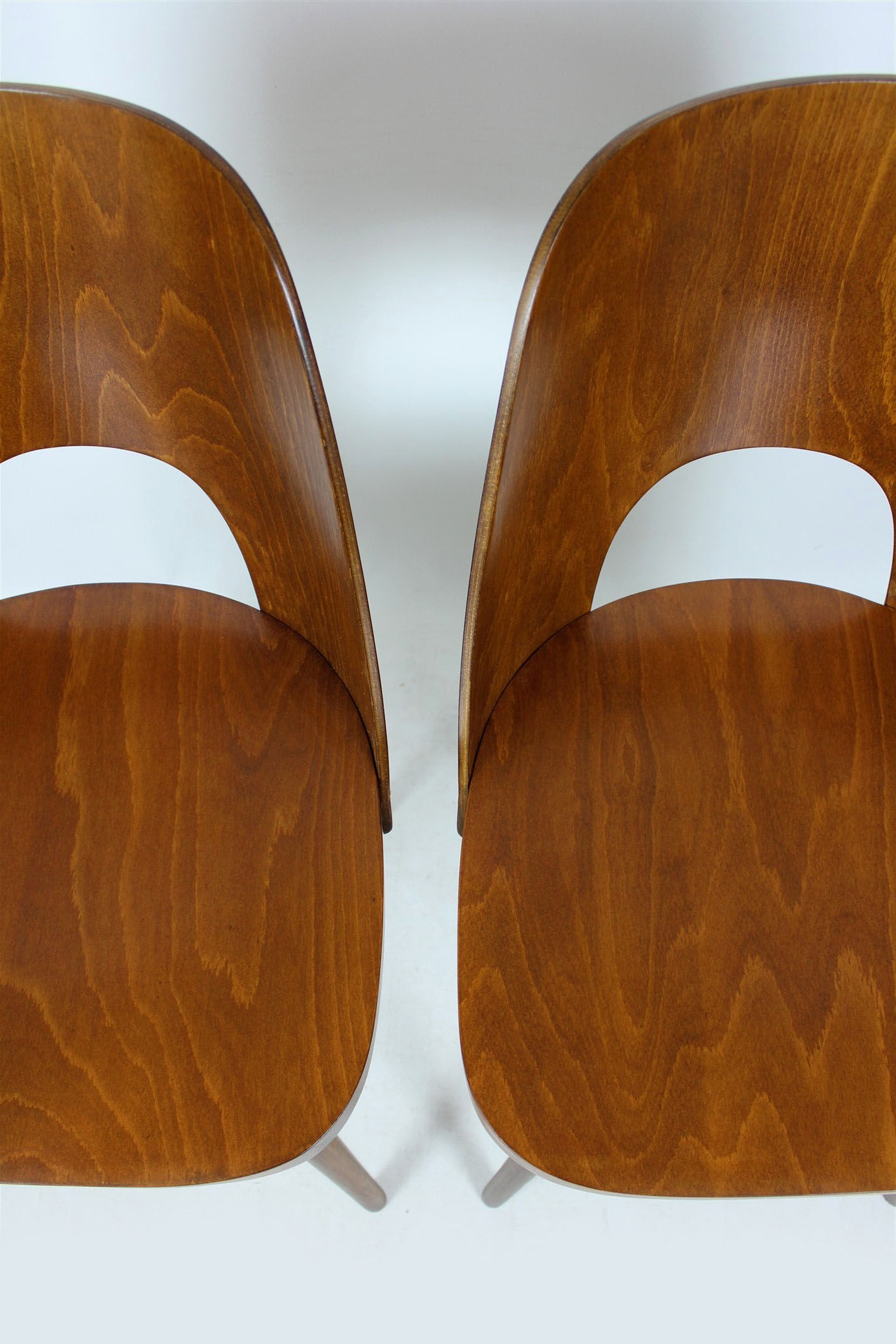 No. 515 Wooden Chairs by Oswald Haerdtl for TON, 1950s, Set of 2