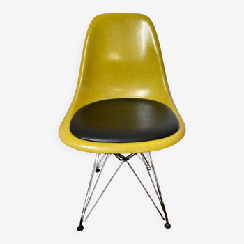 Eames chaises Herman Miller