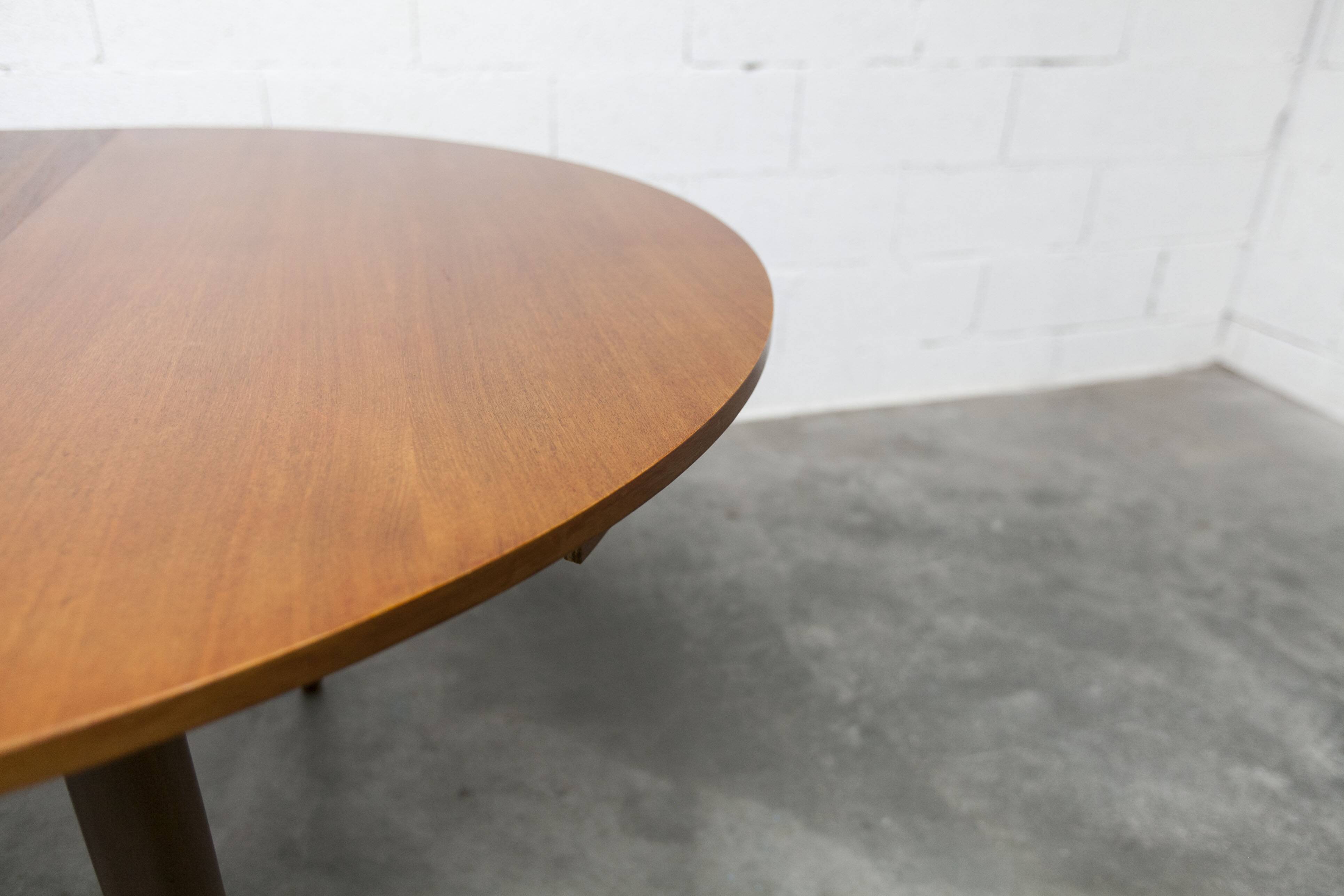 Transformable teak table 1968, impeccable condition
