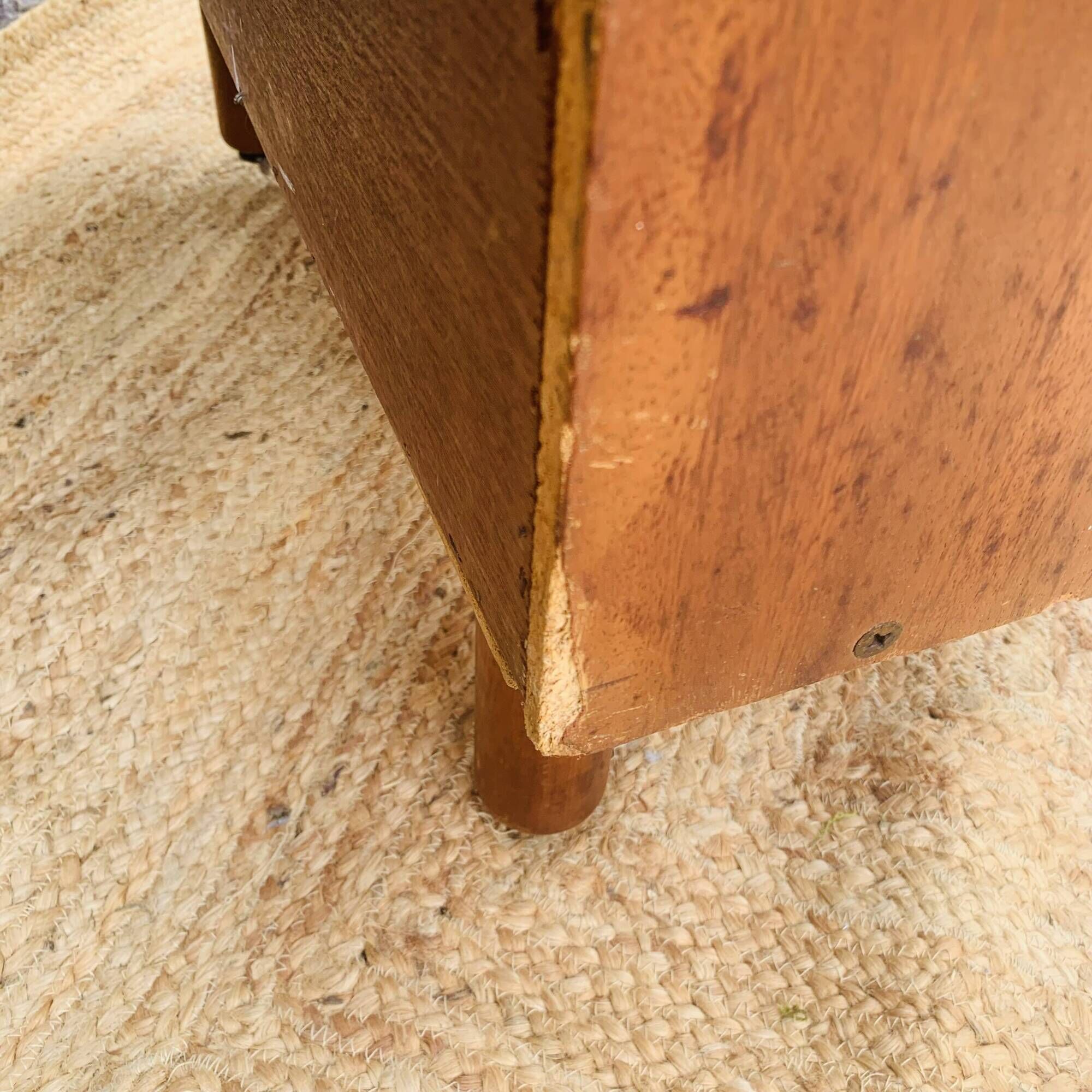 Vintage chest of drawers with leather handles – 1950s/60s