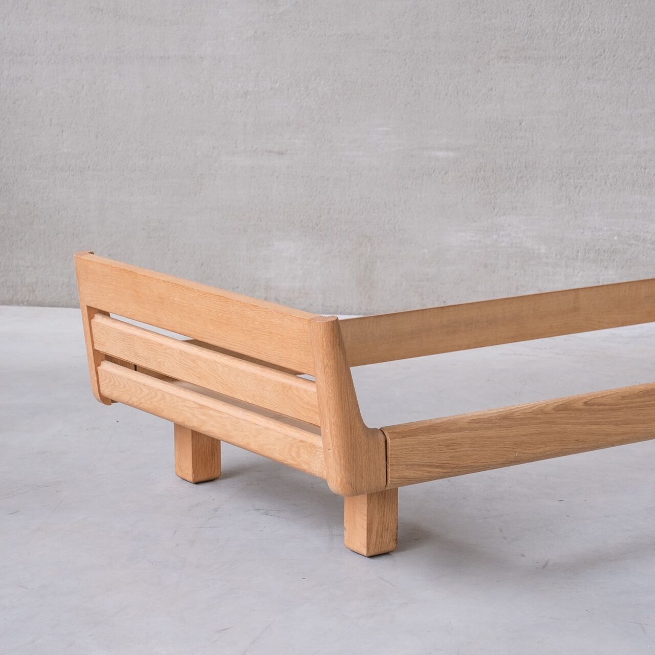 Guillerme et Chambron oak french day bed