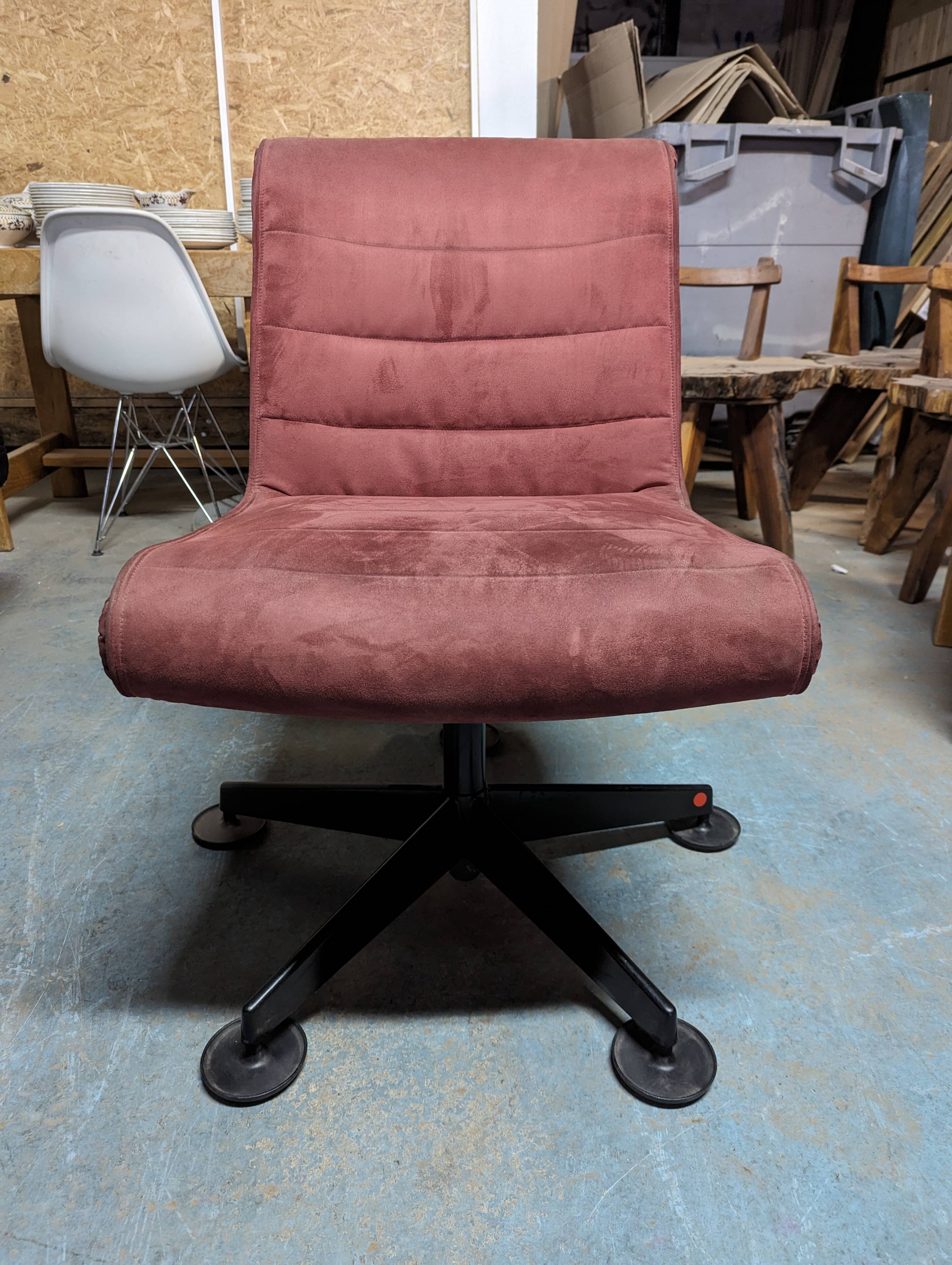 Velvet office chair by Sapper for Knoll