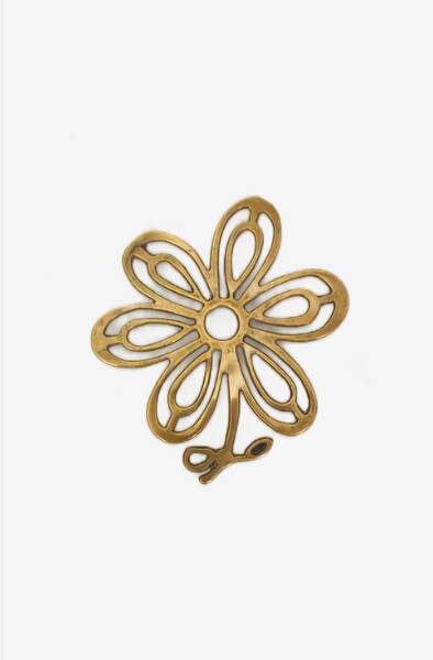 Brass flower trivet