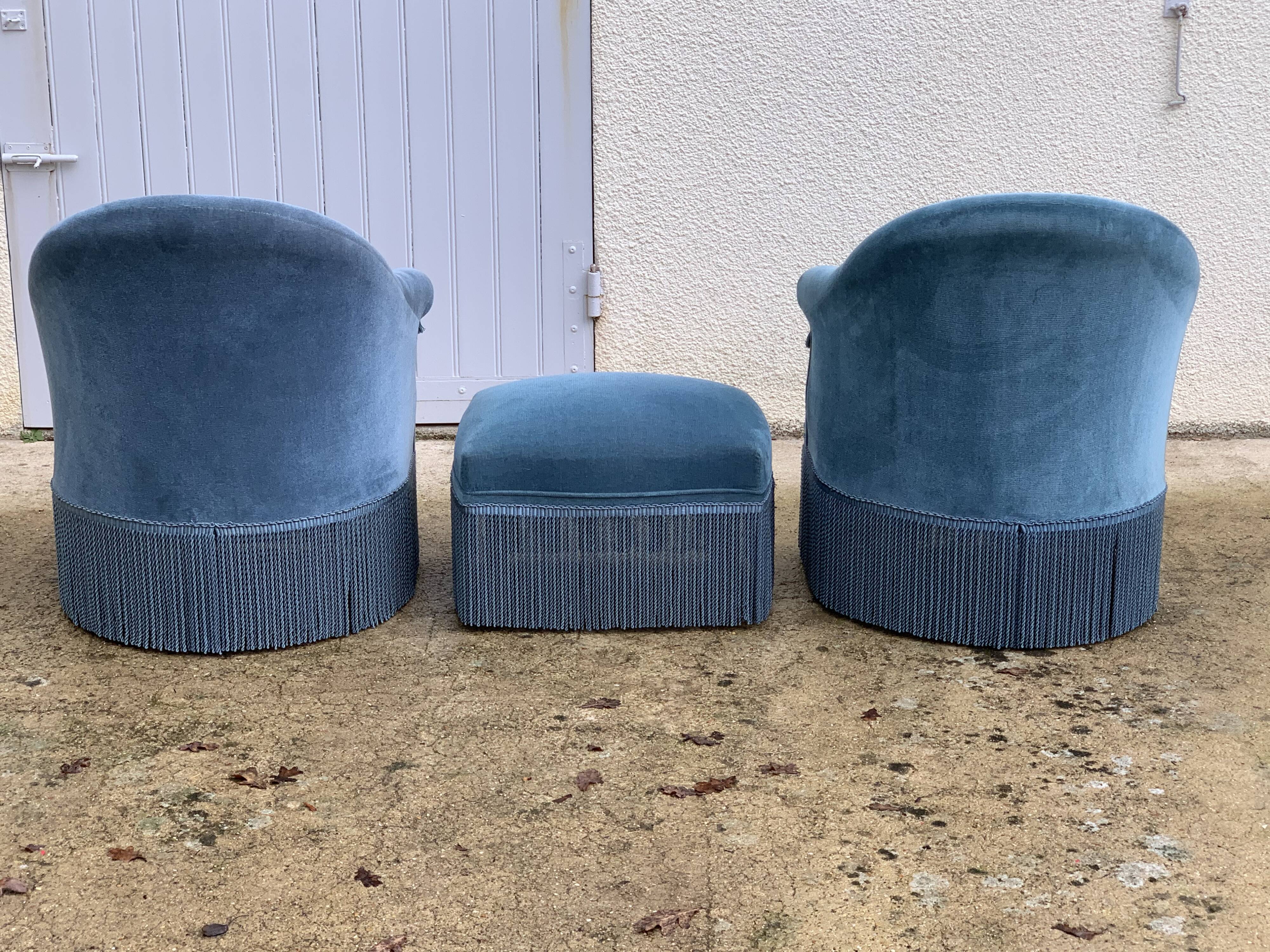 Pair of armchairs toad and rest feet 1970