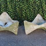 Pair of "Tooth" Planters by Willy Guhl