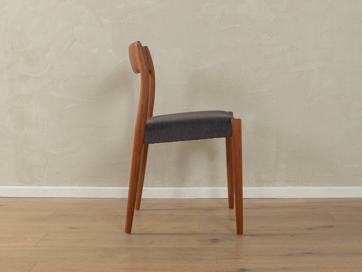 Model 77 Dining Chair by Niels O. Moller