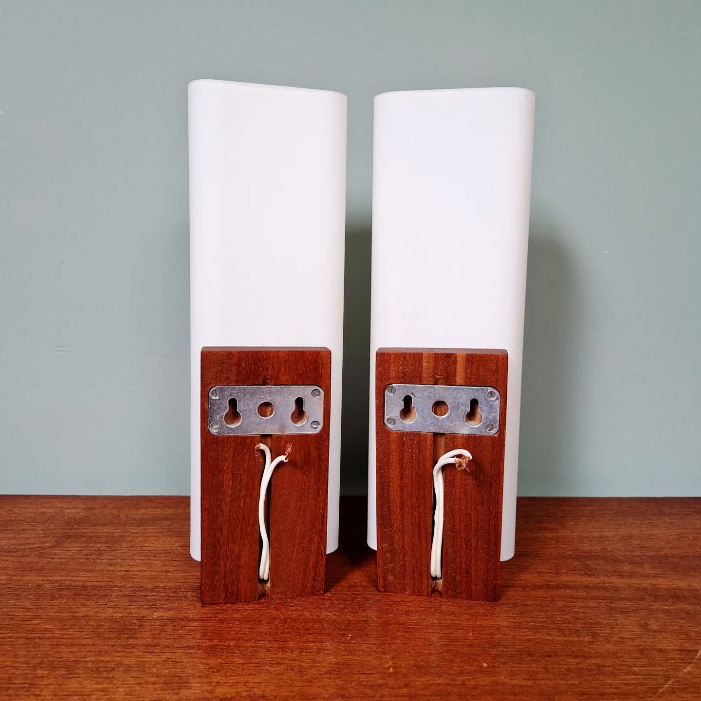 Pair of wall sconces in teak and opaline, Louis Kallf, Philips, 1960