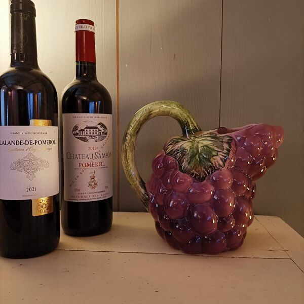 Carafe raisin barbotine
