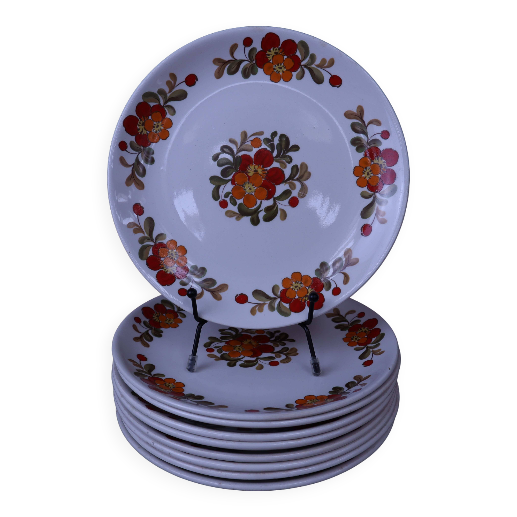 Set of 9 plates 20.5cm Moulin des Loups Manitoba model