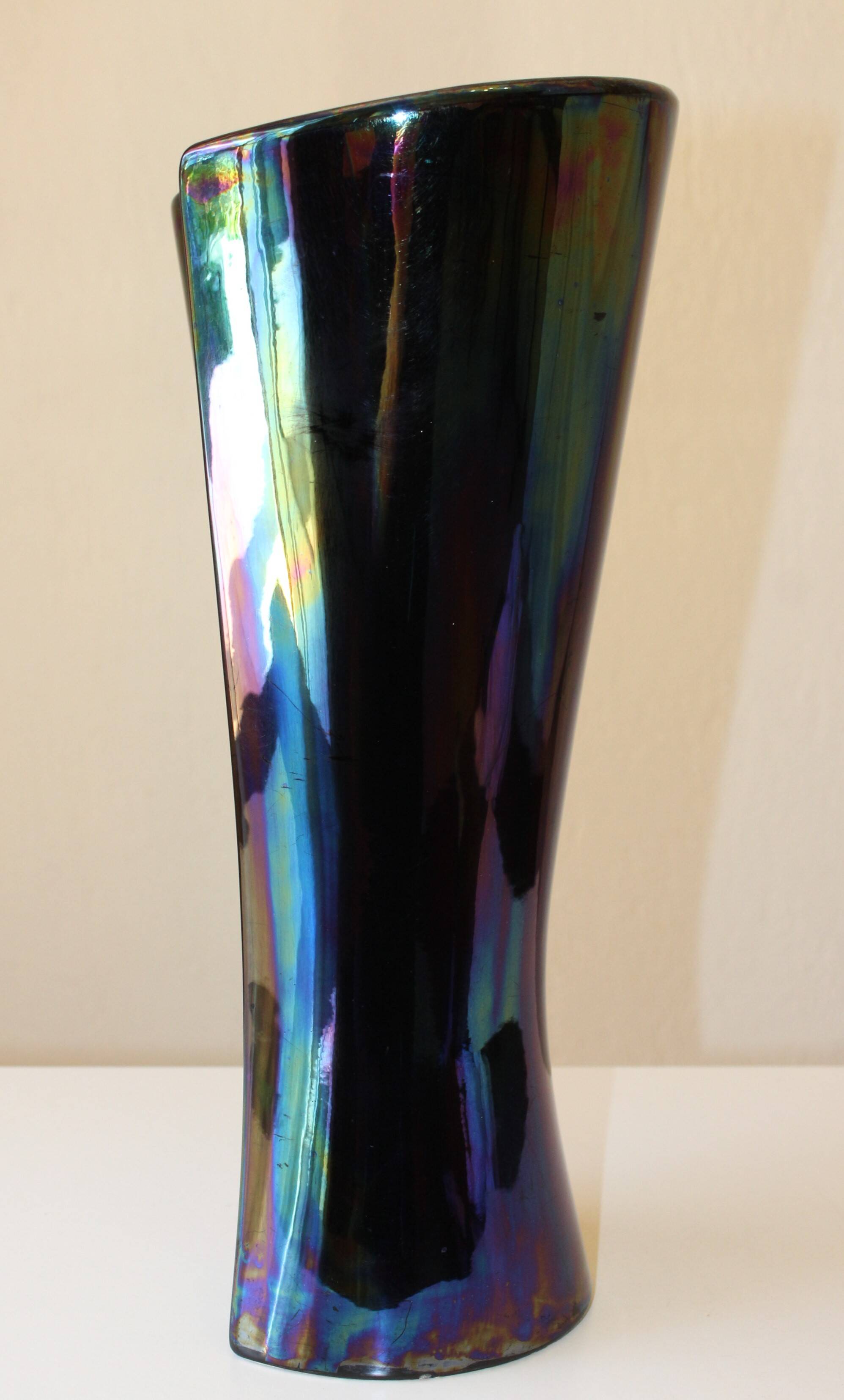 Large iridescent vase Verceram n° 6397 60s
