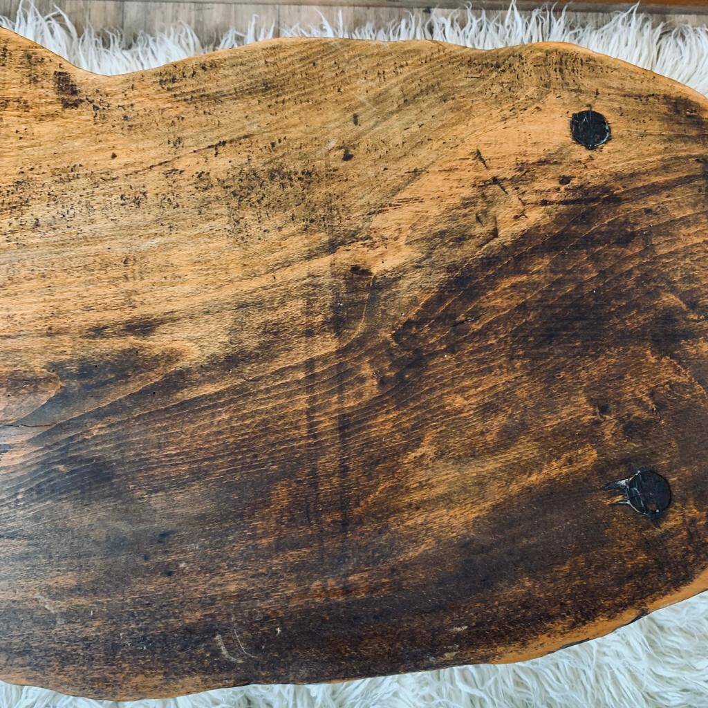 Table basse brutaliste