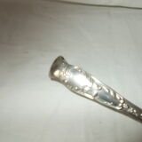 Silver metal sugar pinch