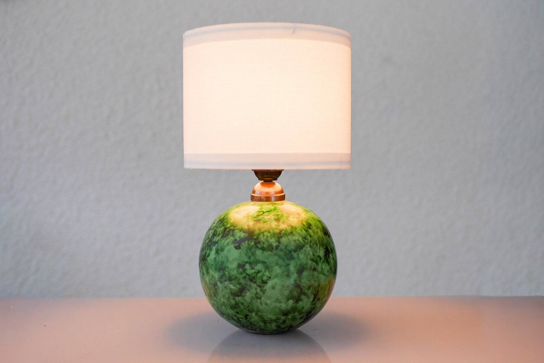 Scandinavian Art Deco table lamp in ceramic by Erik Mornils for Nittsjö, 1930s