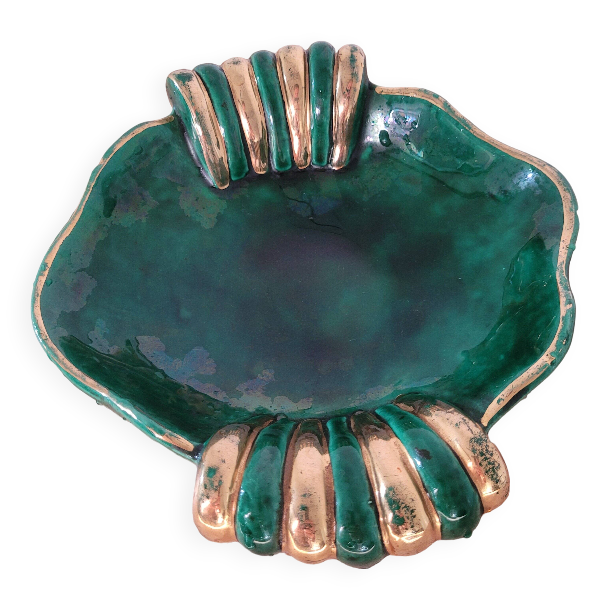 Green and gold pocket emptier