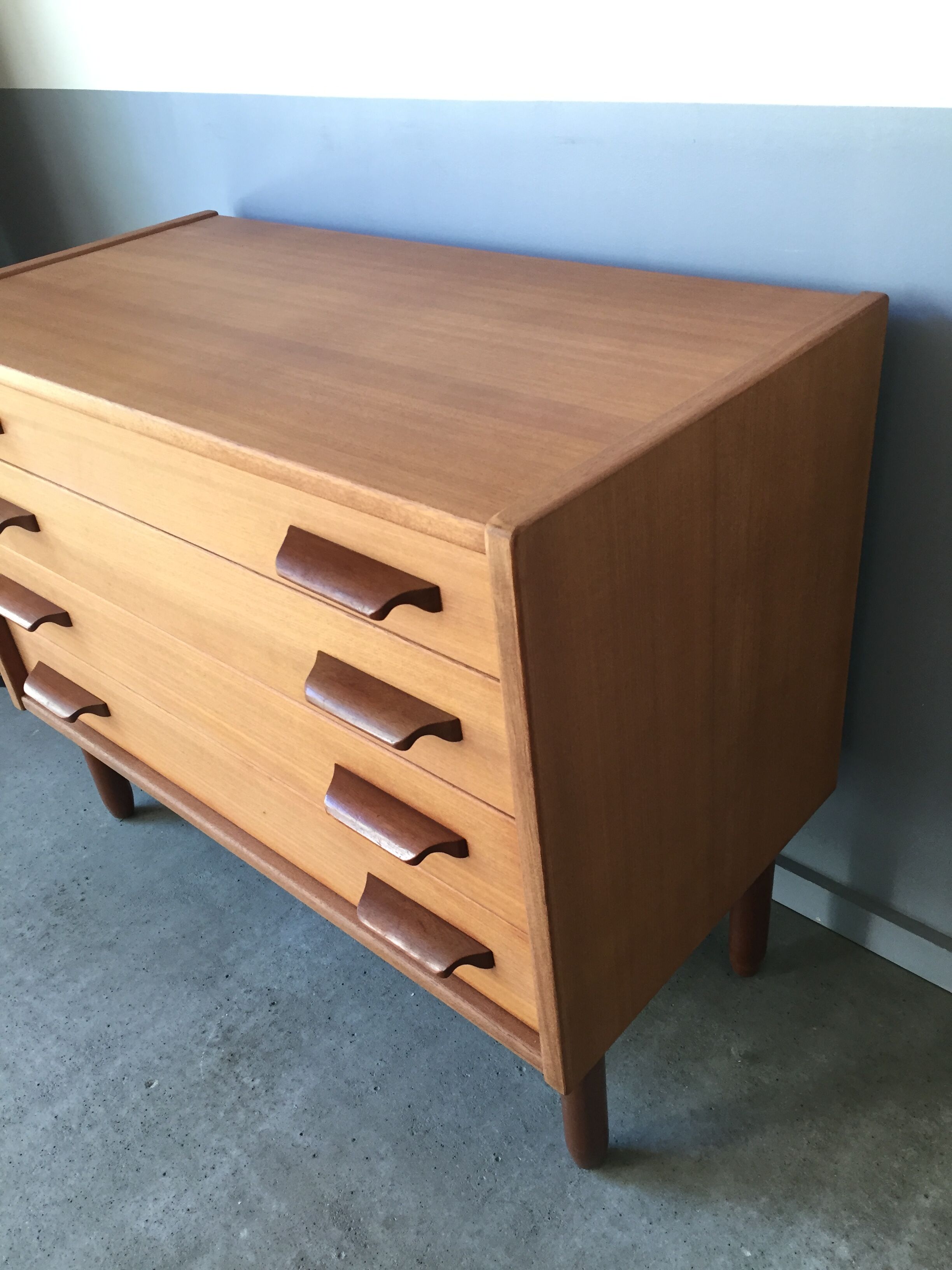 Teak dresser