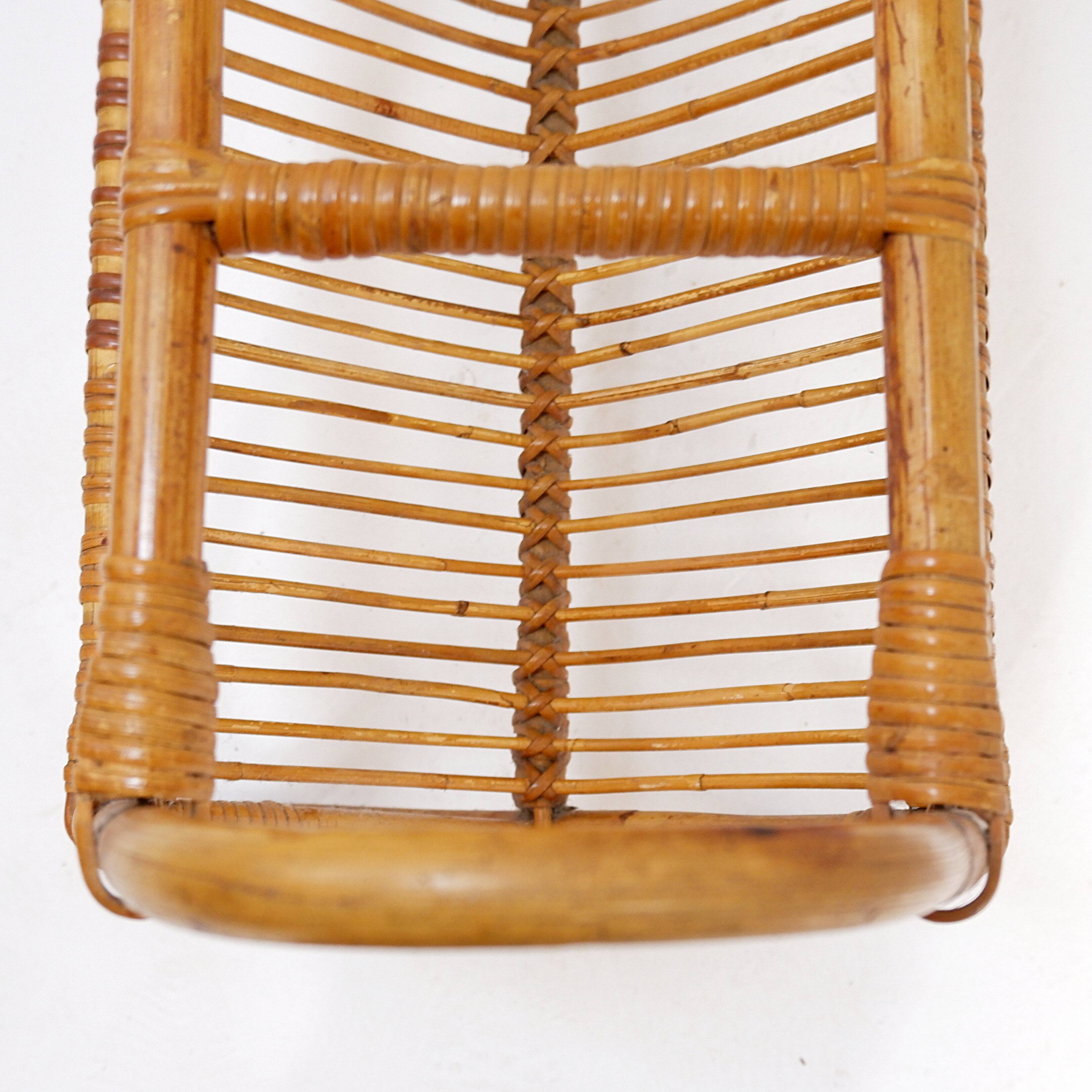 Vintage rattan magazine rack, Netherlands, 1960s