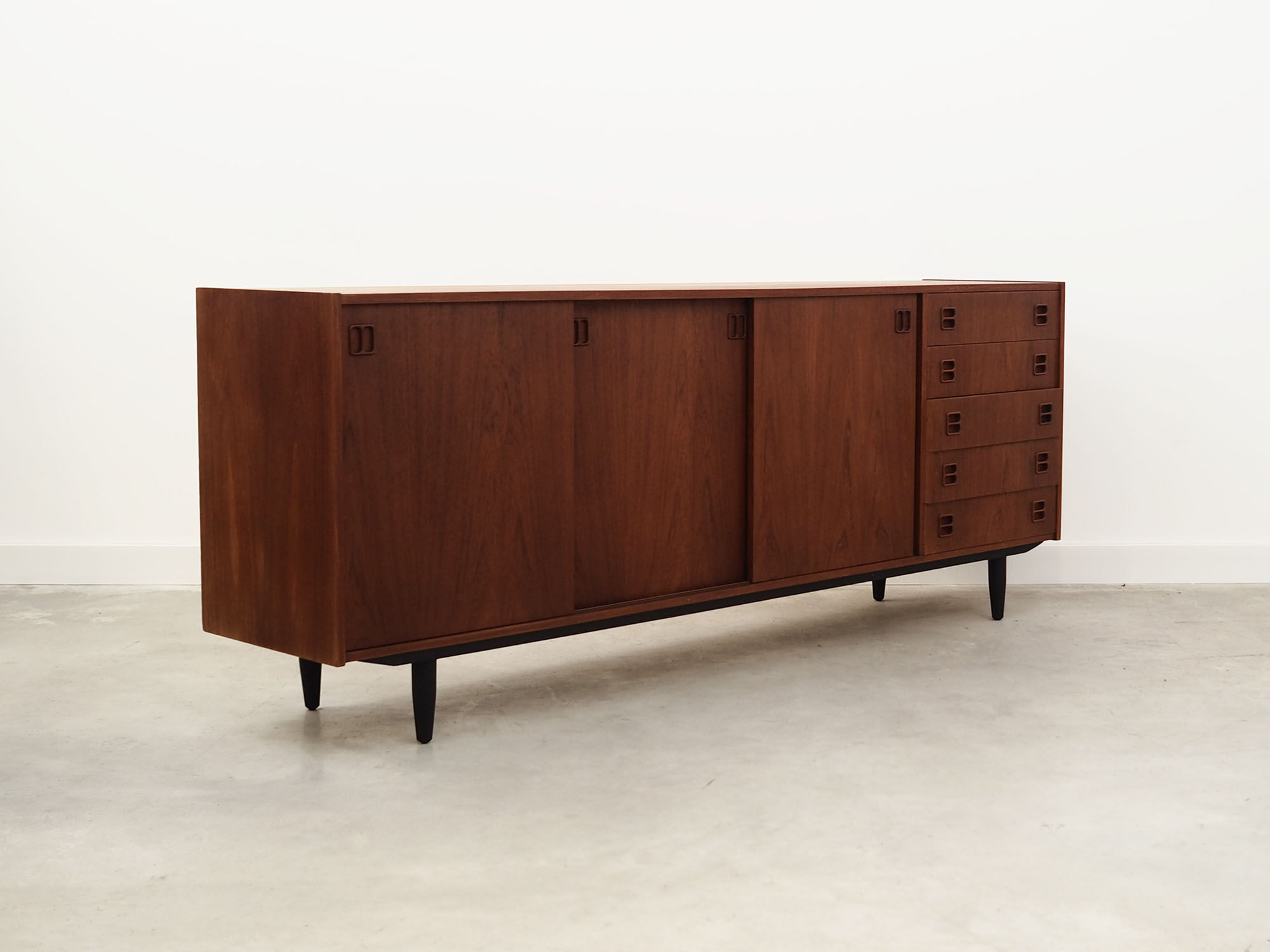Teak Sideboard, Danish design, 60's, production: Denmark